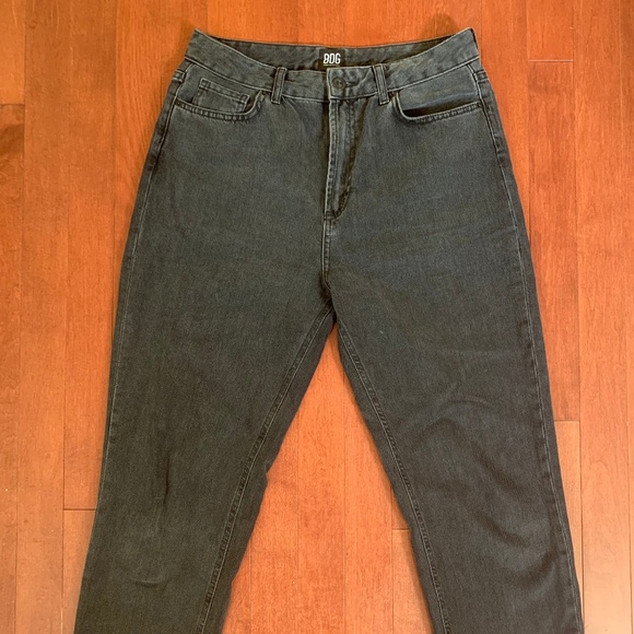 BDG Denim - BDG High Waisted Mom Jeans, Black